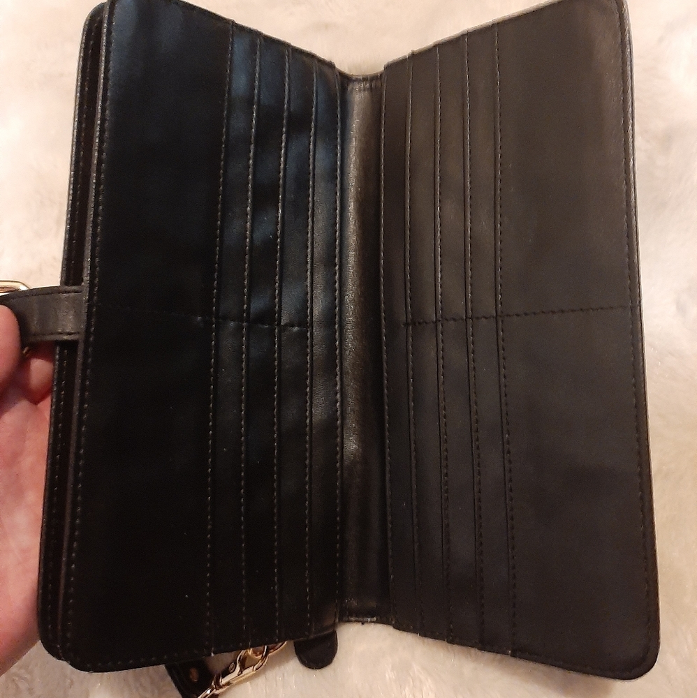 Wallet - Picture 2 of 3